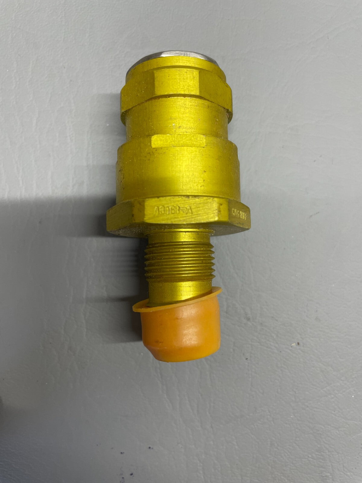 93549H Aeroquip Coupling Valve Half