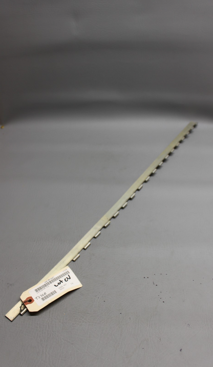 1532010-12 Cessna Hinge Half