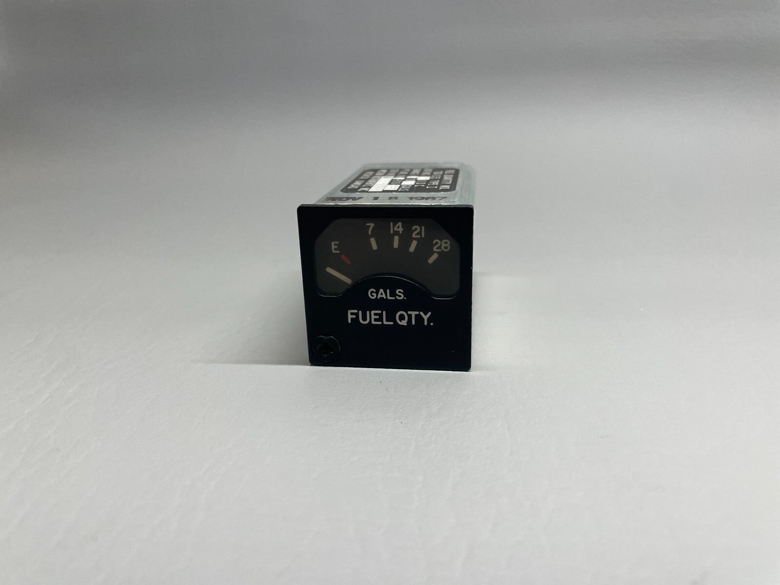 Weston Instruments Fuel Quantity Indicator With 8130 P/N 169AF-910-421