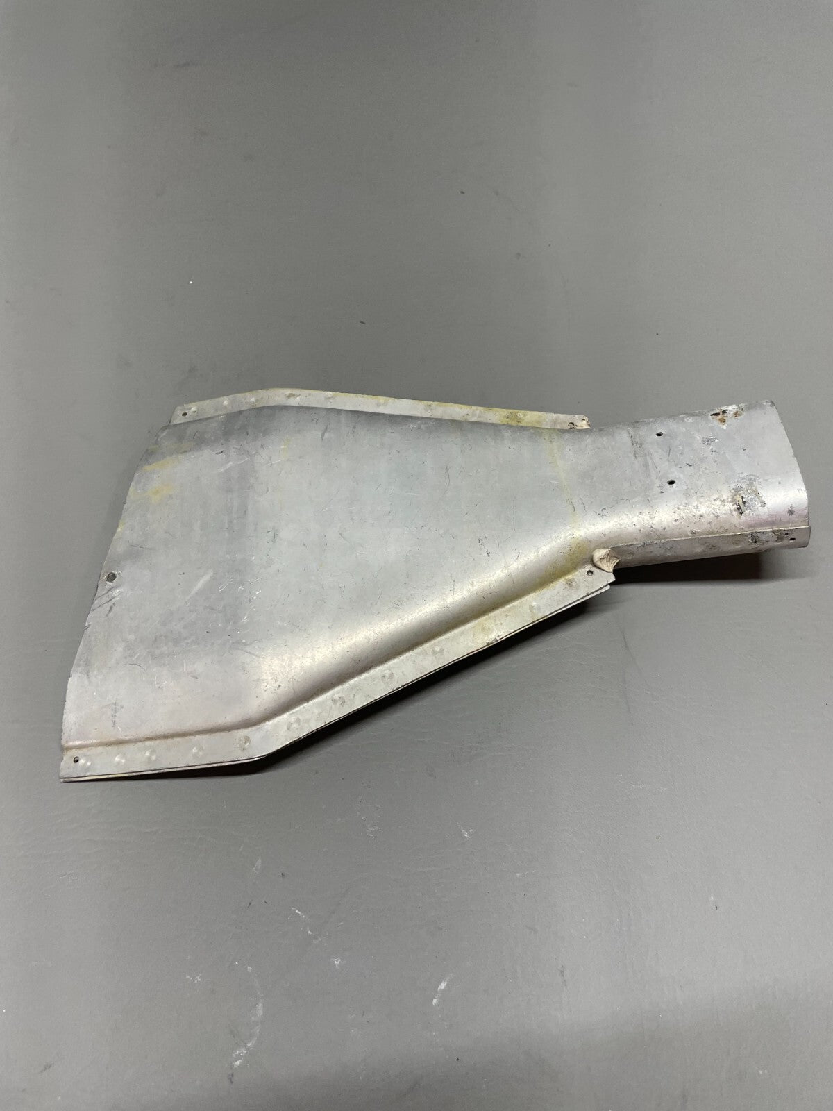 Cessna T210/P210 Cabin Heat Duct RH P/N 1250503-2