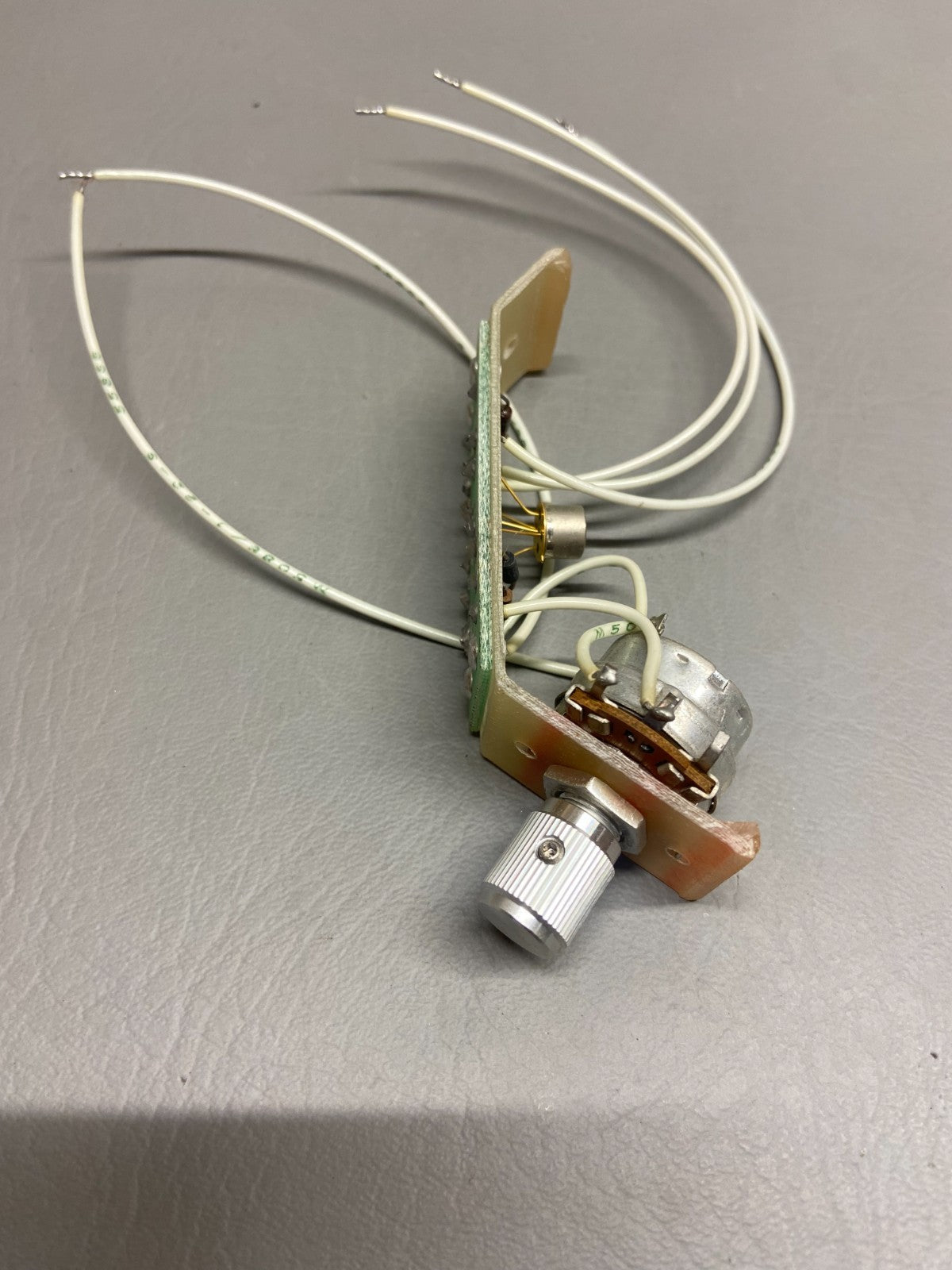 584-178 Piper Relay