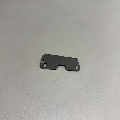 31045-000 Piper Bracket