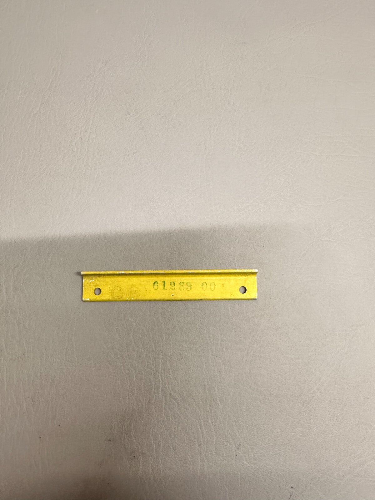 61283-000 Piper Angle