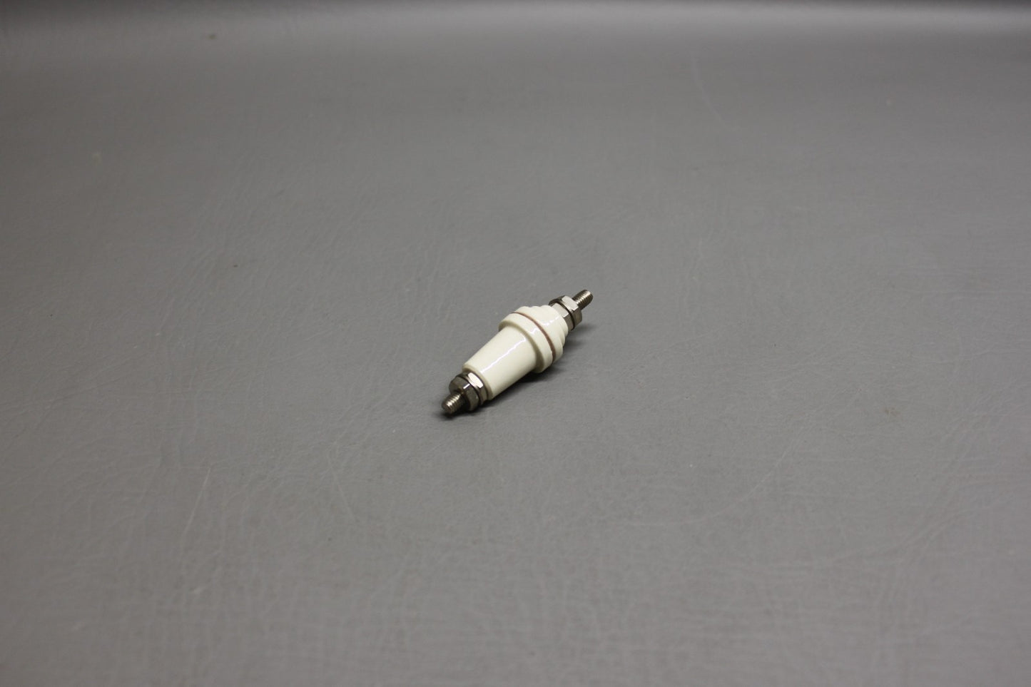 467-062 Piper Insulator