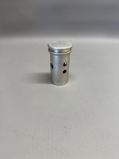 Piper Plug Assy P/N 752-765