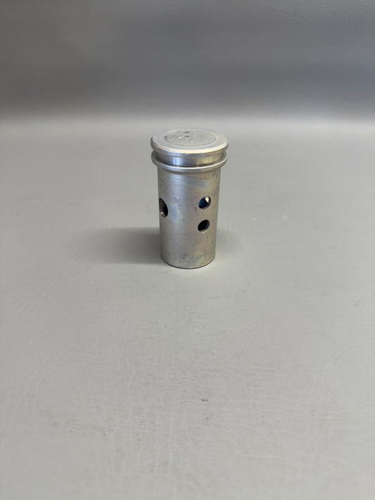 Piper Plug Assy P/N 752-765