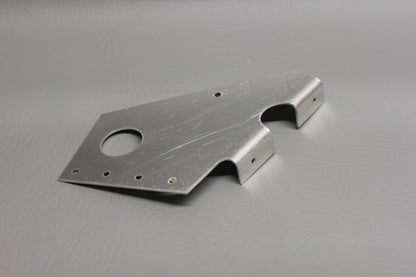 68676-000 Piper Bracket