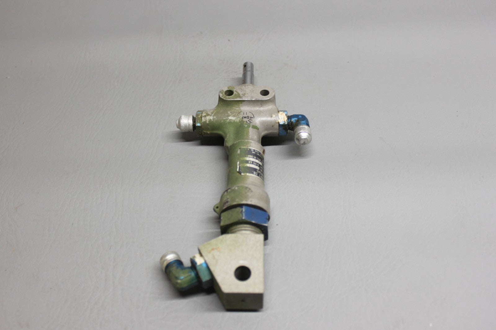 1580004-5 Cessna Hydraulic Actuator Assy