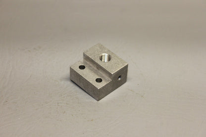 37902-002 Piper Seat Adaptor