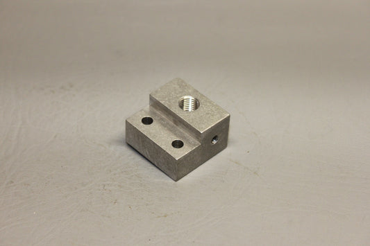 37902-002 Piper Seat Adaptor