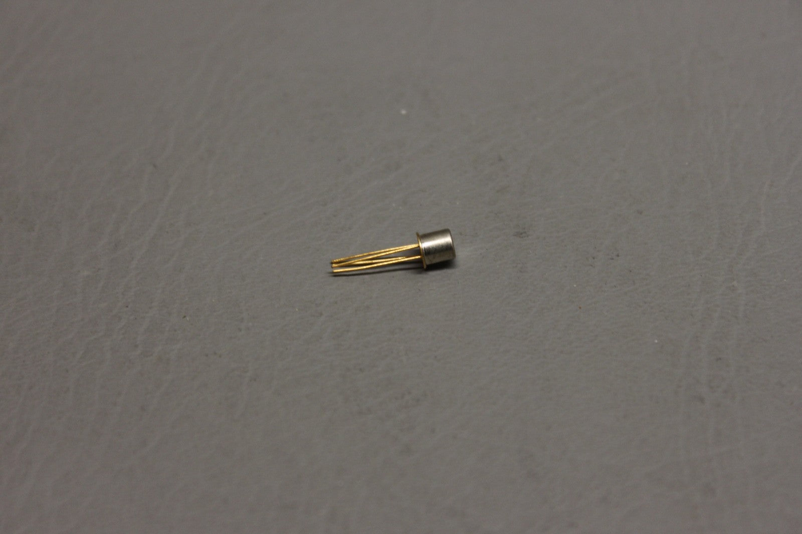 41123-00010 Aircraft Transistor