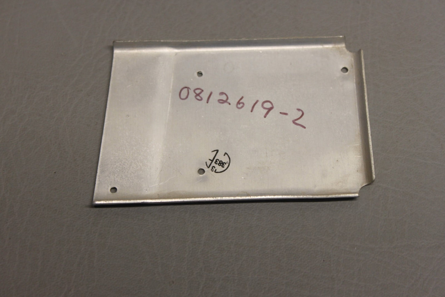 0812619-2 Cessna Bracket