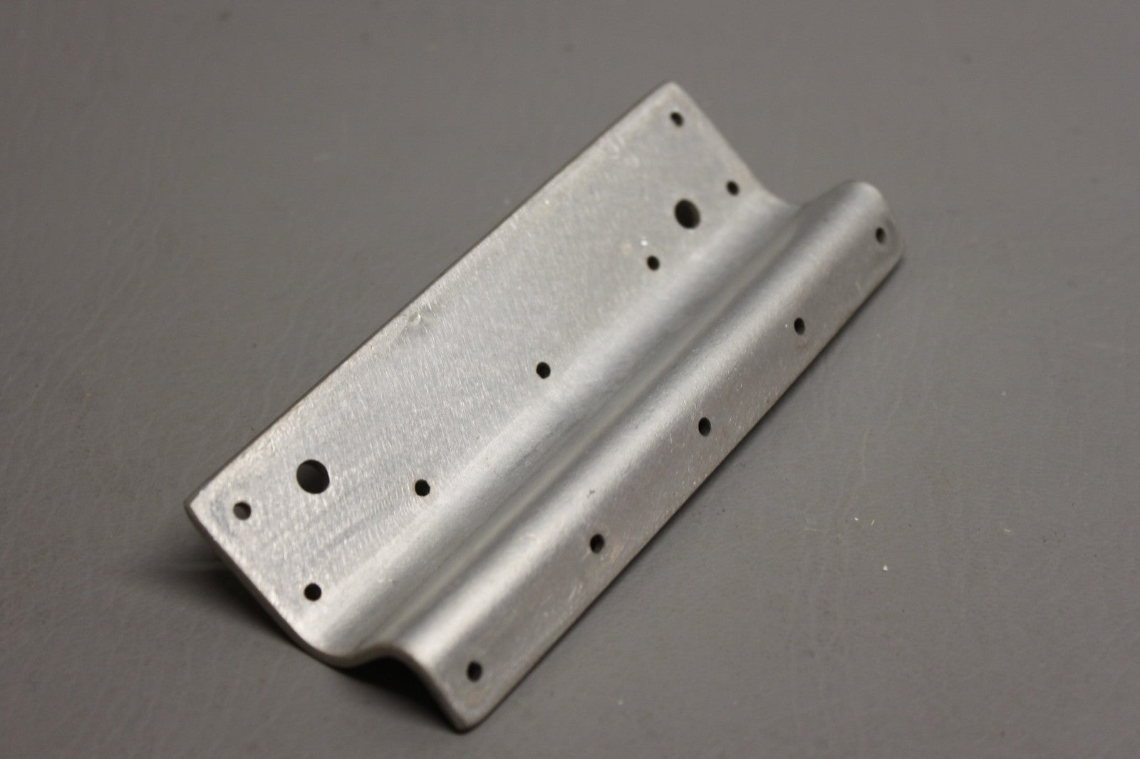 0752609-16 Cessna Bracket