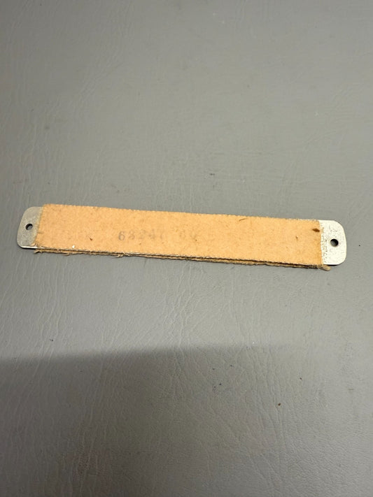 63247-000 Piper Support