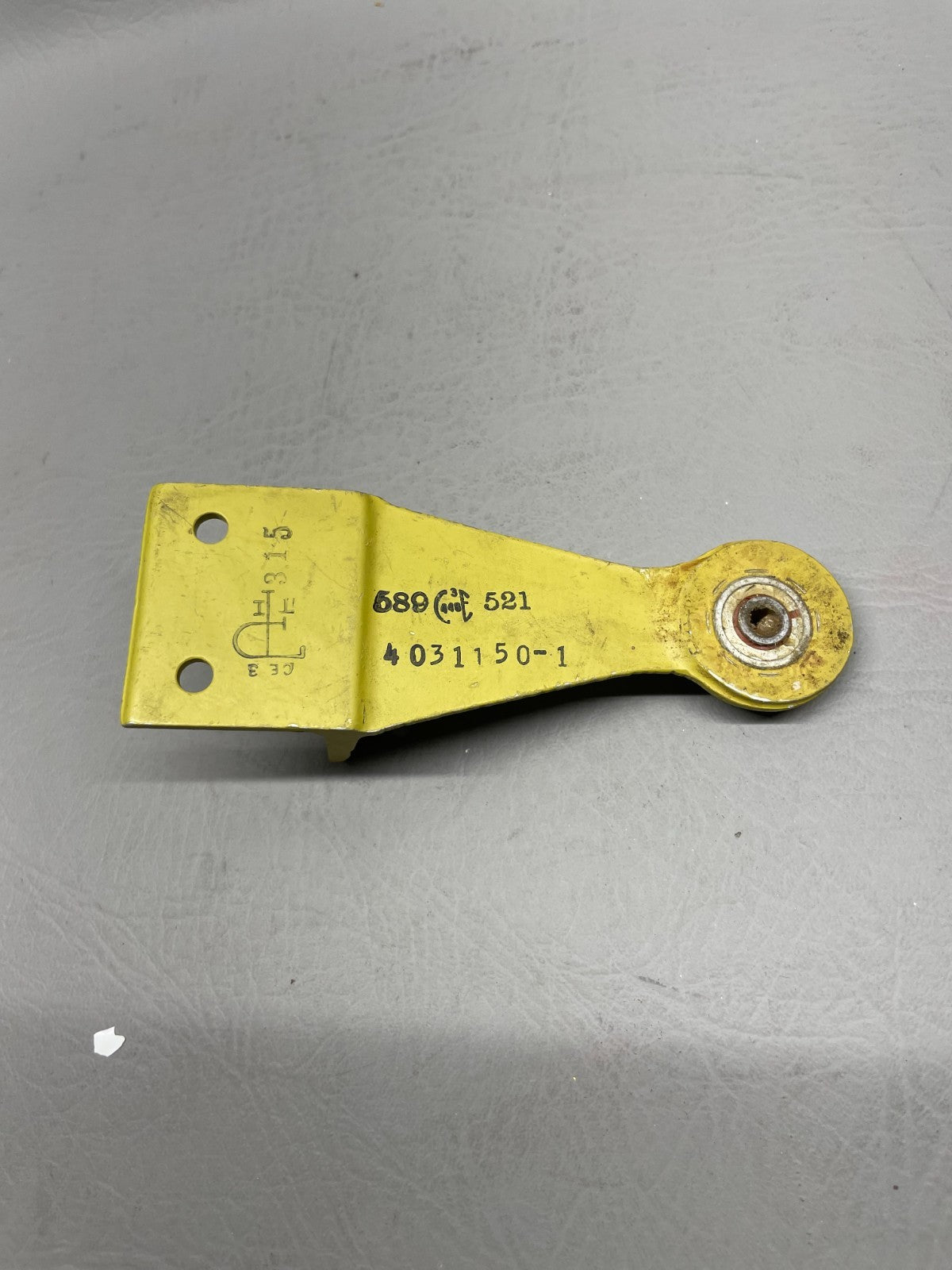 4031150-1 Aircraft Bracket Assy