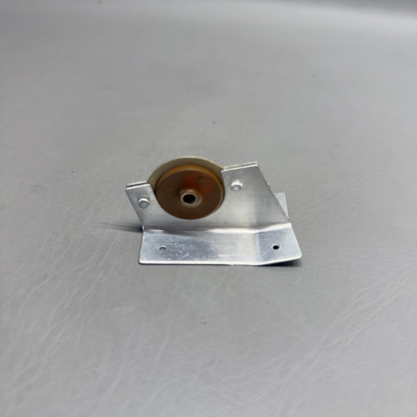 1250874-2 Cessna Bracket Assy