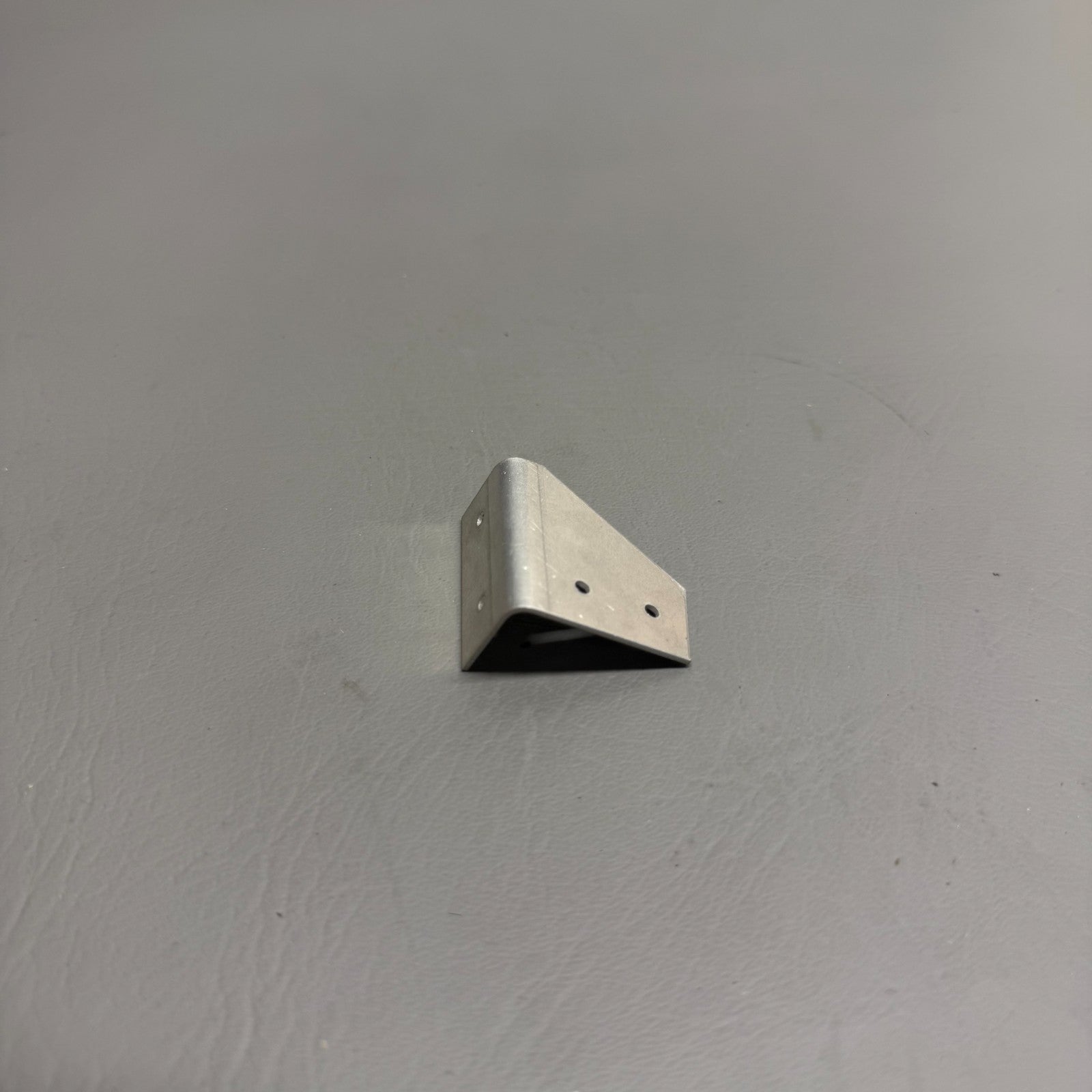 62458-000 Piper Bracket