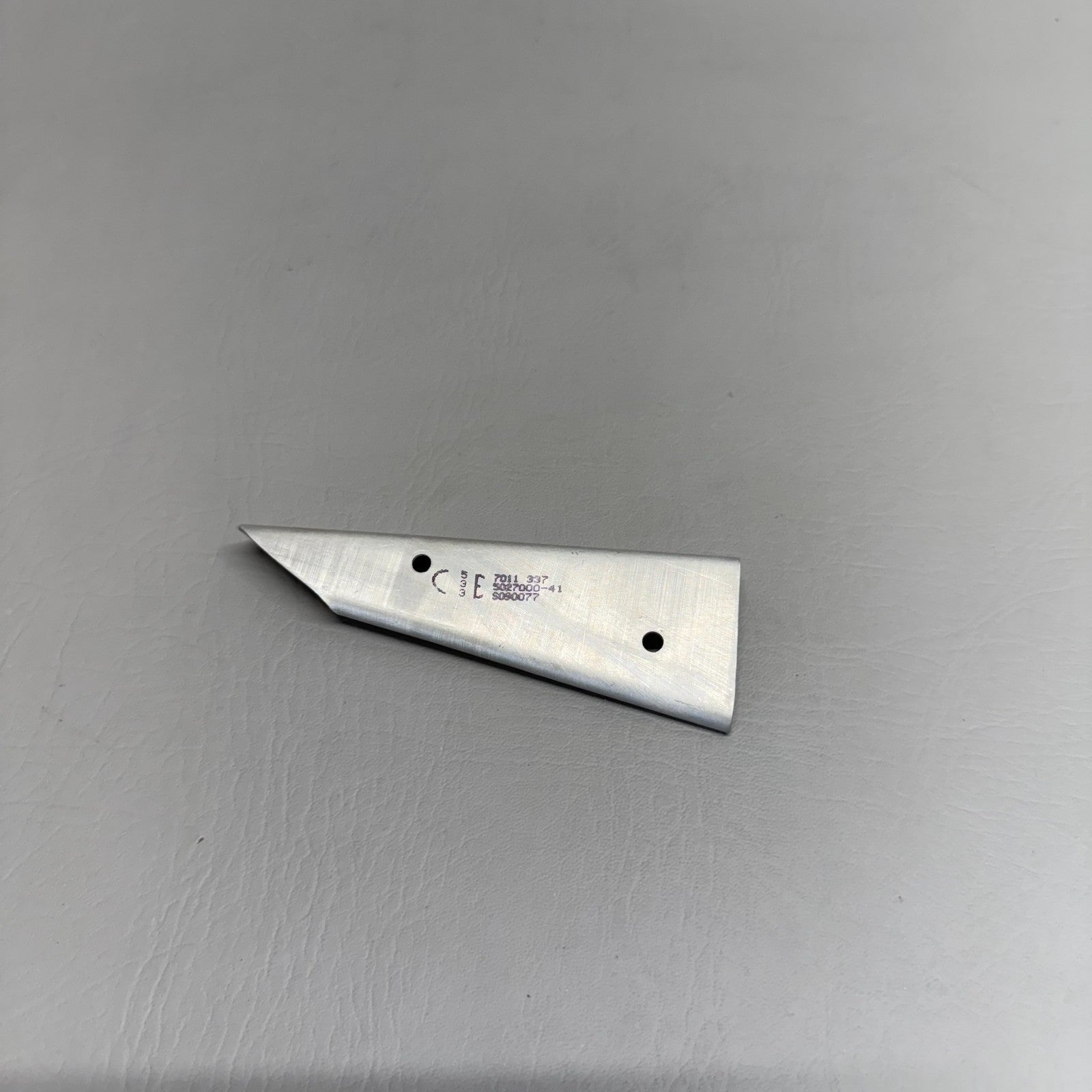 5027000-41 Cessna Main Gear Door Hinge Bracket LH