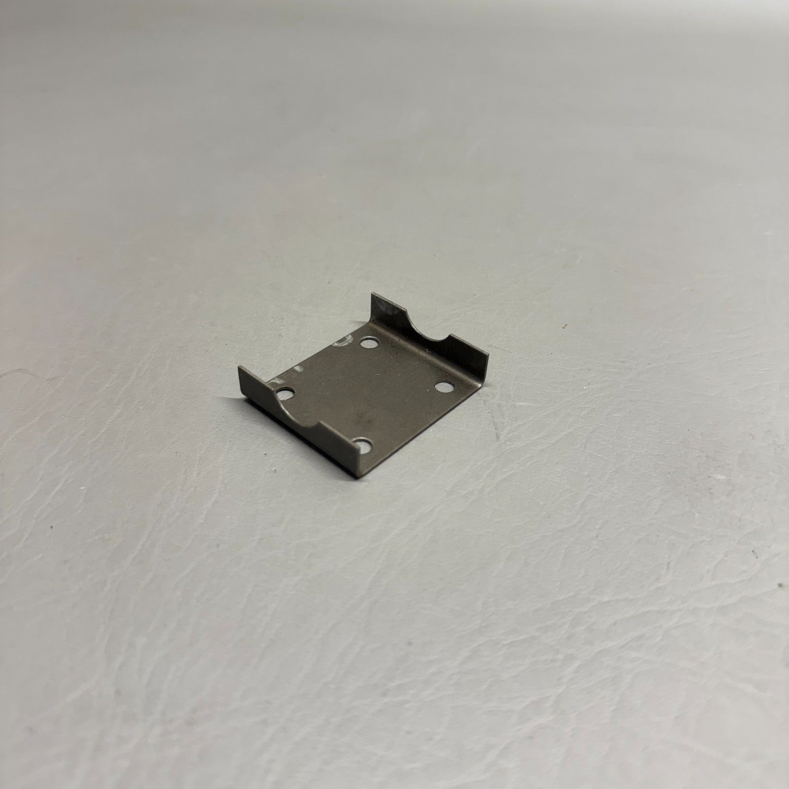 61179-000 Piper Latch