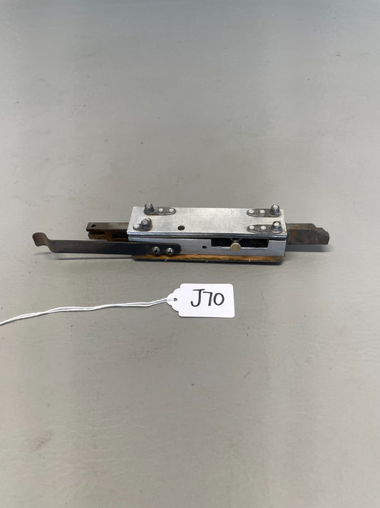 Cessna 177 Cabin Door Latch Assy RH P/N 1511206-11, 1717049-2