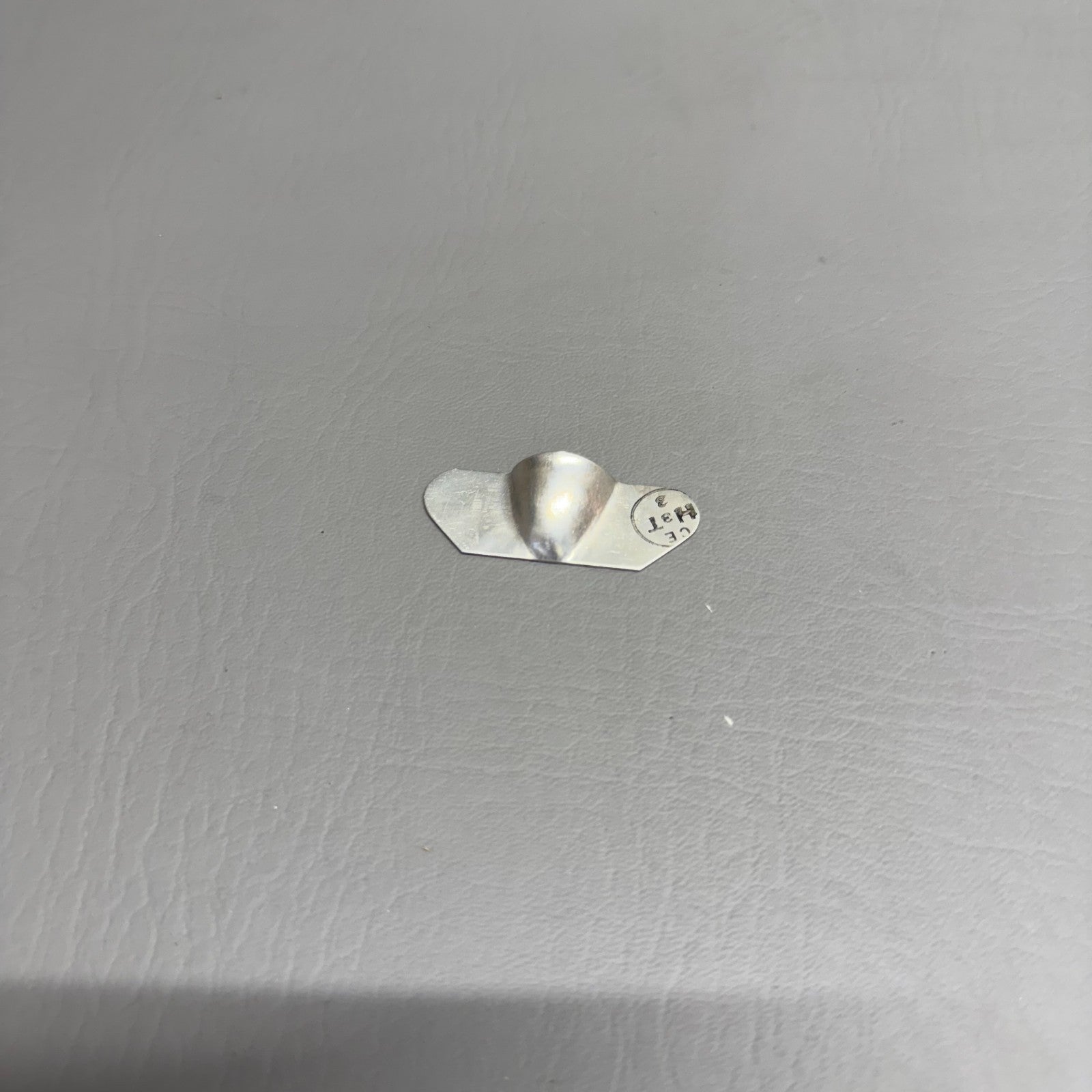 0823337-2 Cessna Grommet