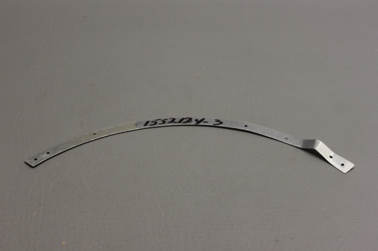 1552124-3 Cessna Retainer