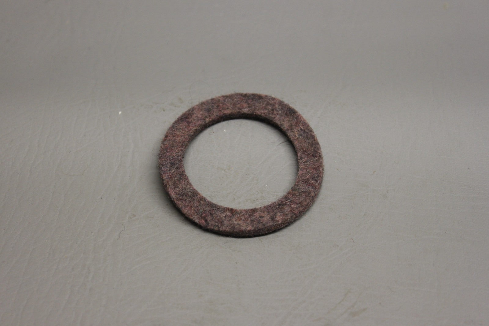 751-772 Piper Felt Grease Seal