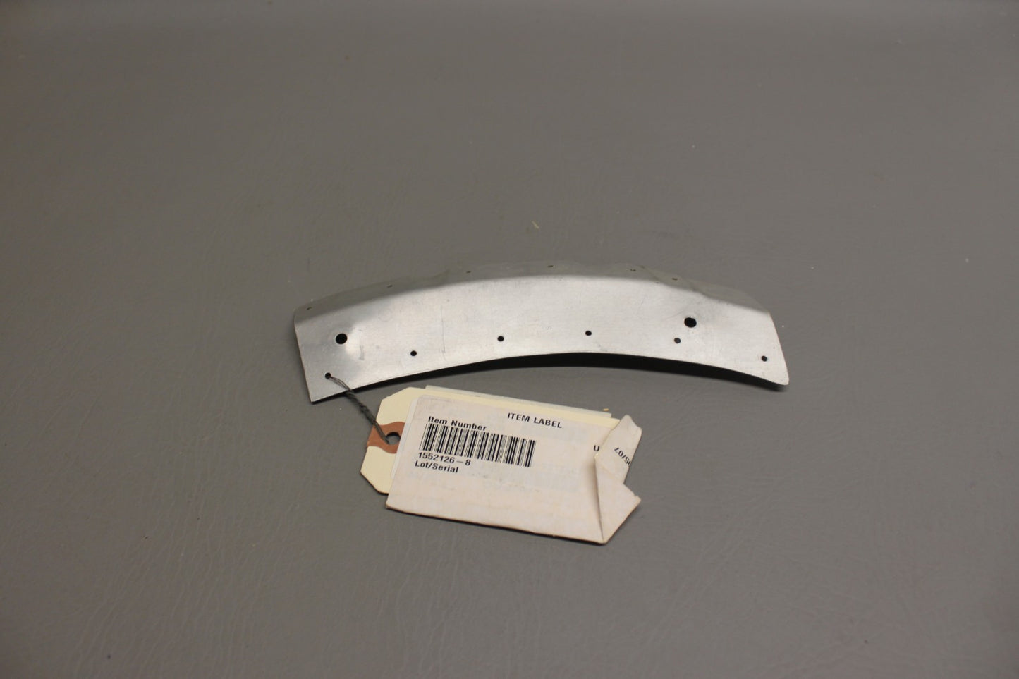 1552126-8 Cessna Retainer