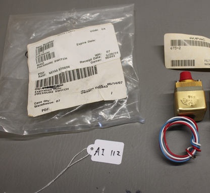 637-2 Vep Aircraft Pressure Switch (Cessna, Beechcraft)