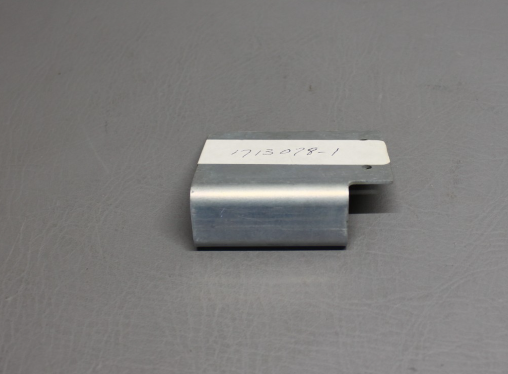 1713078-1 Cessna Bracket
