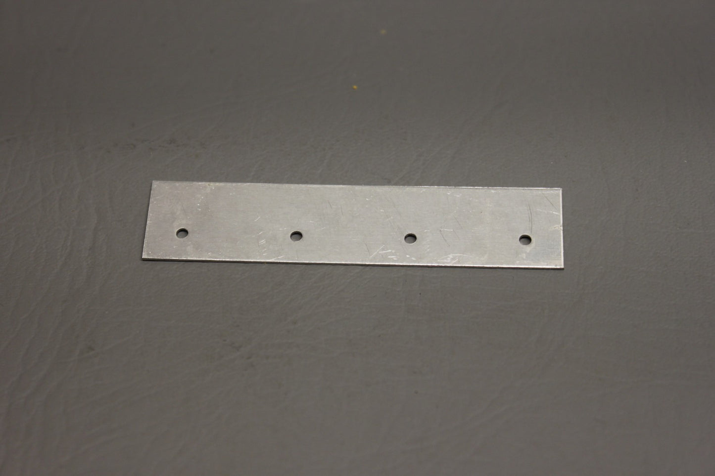 35646-002 Piper Plates