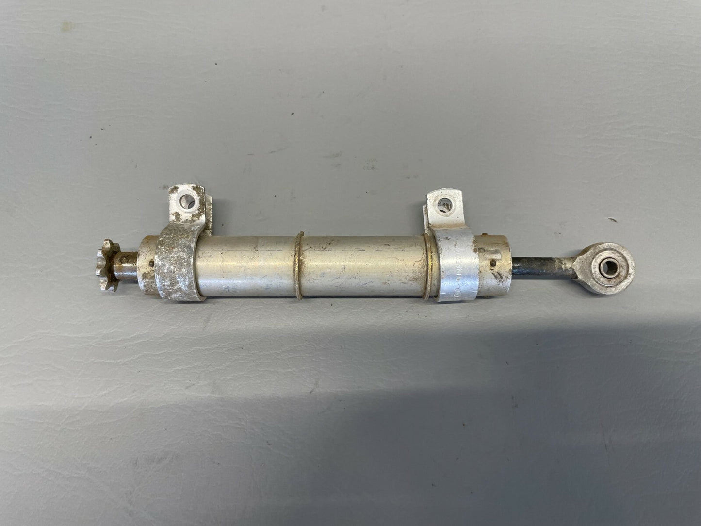 Cessna 150/172 Elevator Trim Tab Actuator P/N 0310293-2