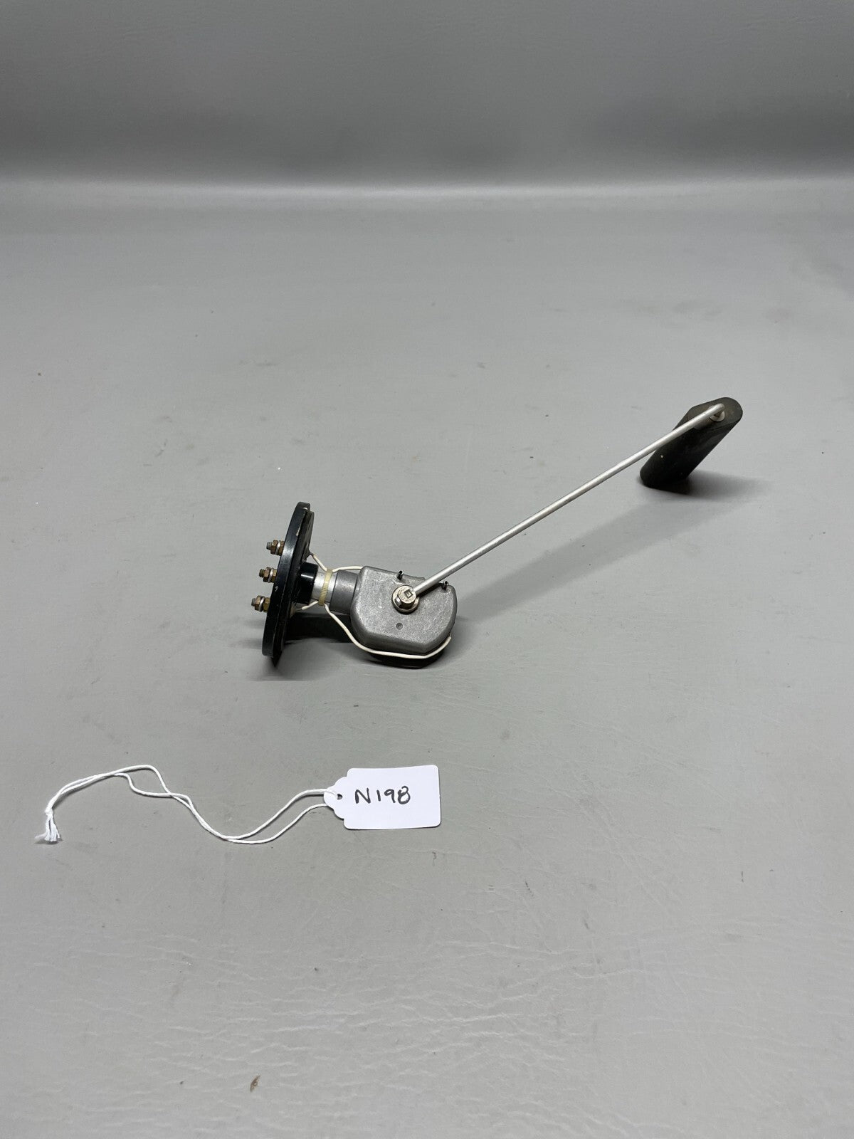 Cessna Fuel Transmitter Assy P/N 95-380012-13 (NEW)