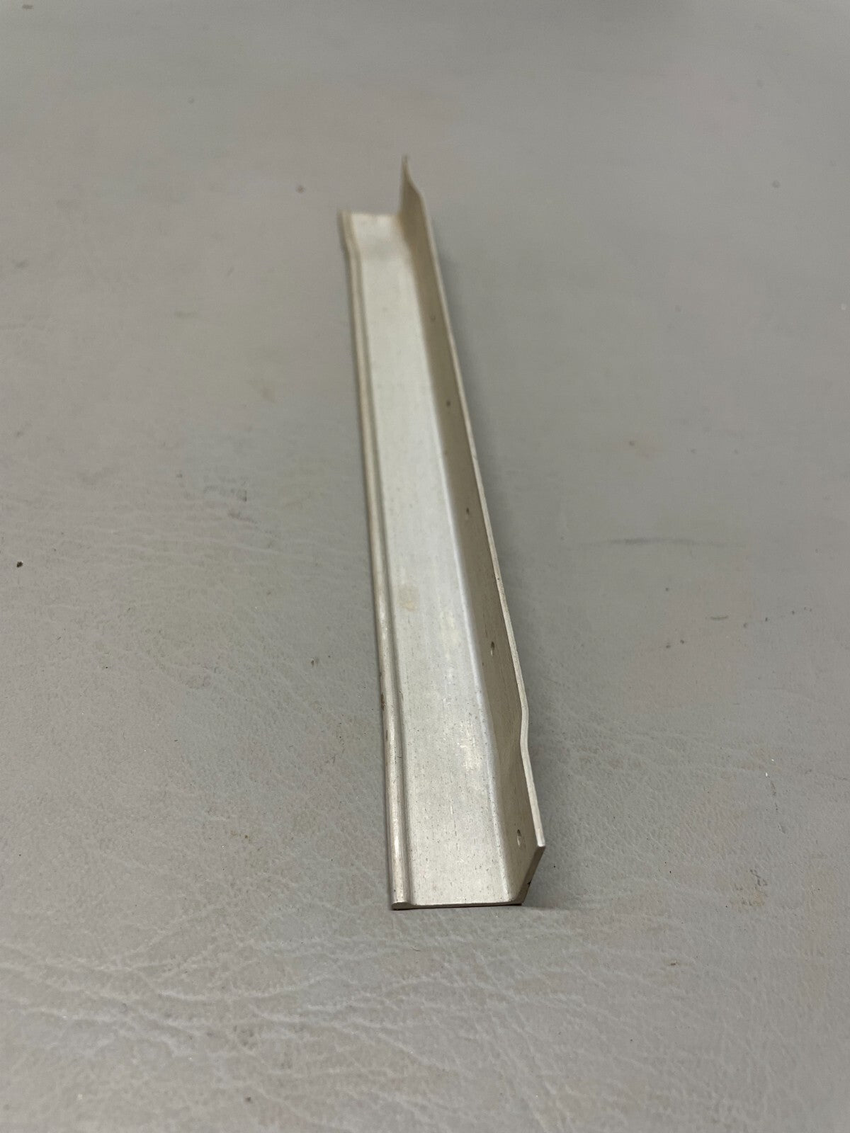 Cessna 182 Stiffener P/N 0713685-1 (NEW)