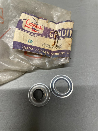Cessna Grommet P/N MS20230A2 (NEW)
