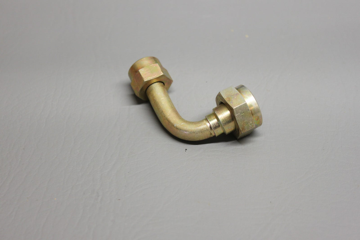 10-320573-2 Bendix Elbow