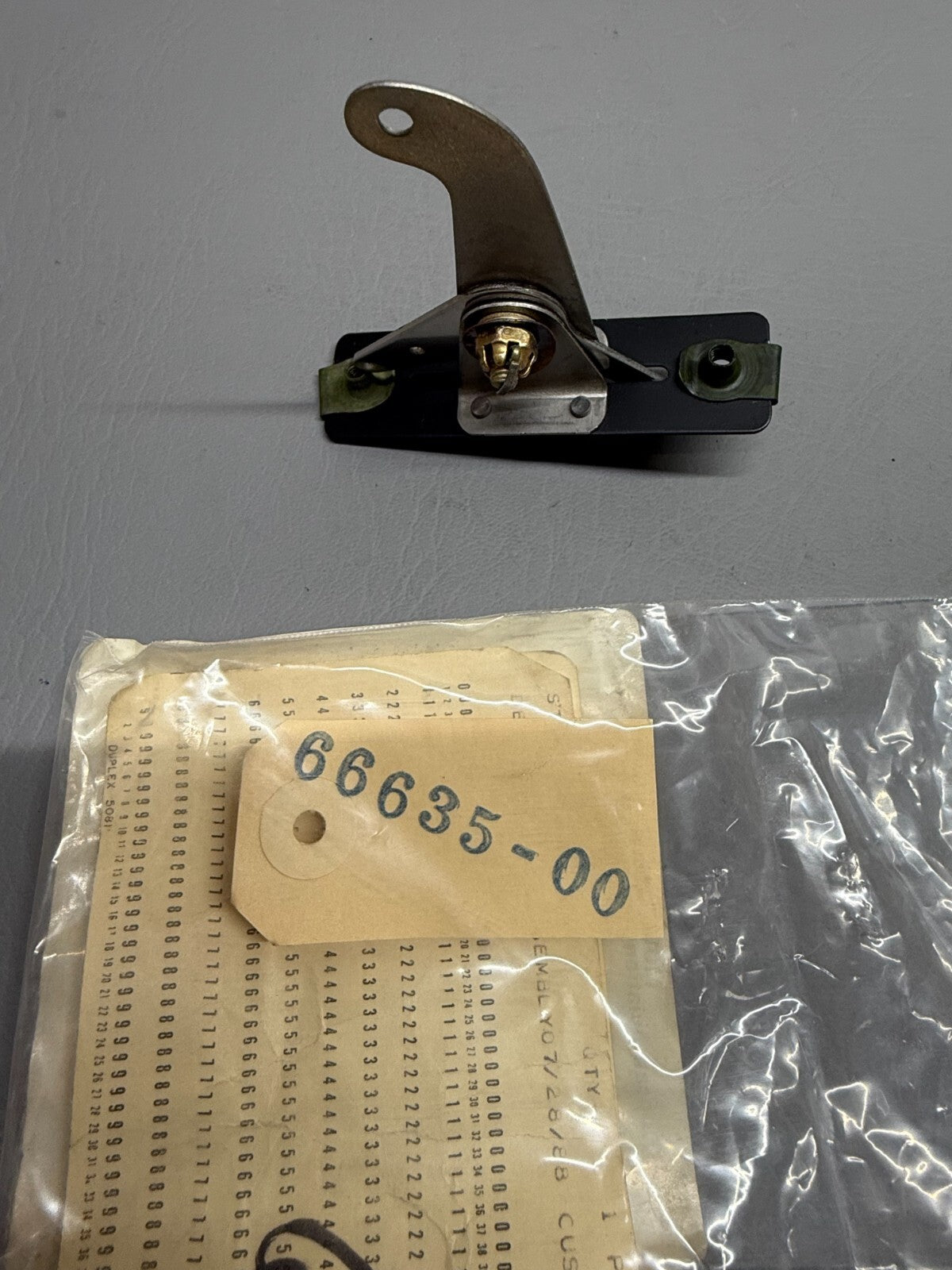 Piper Control Assy P/N 66635-000