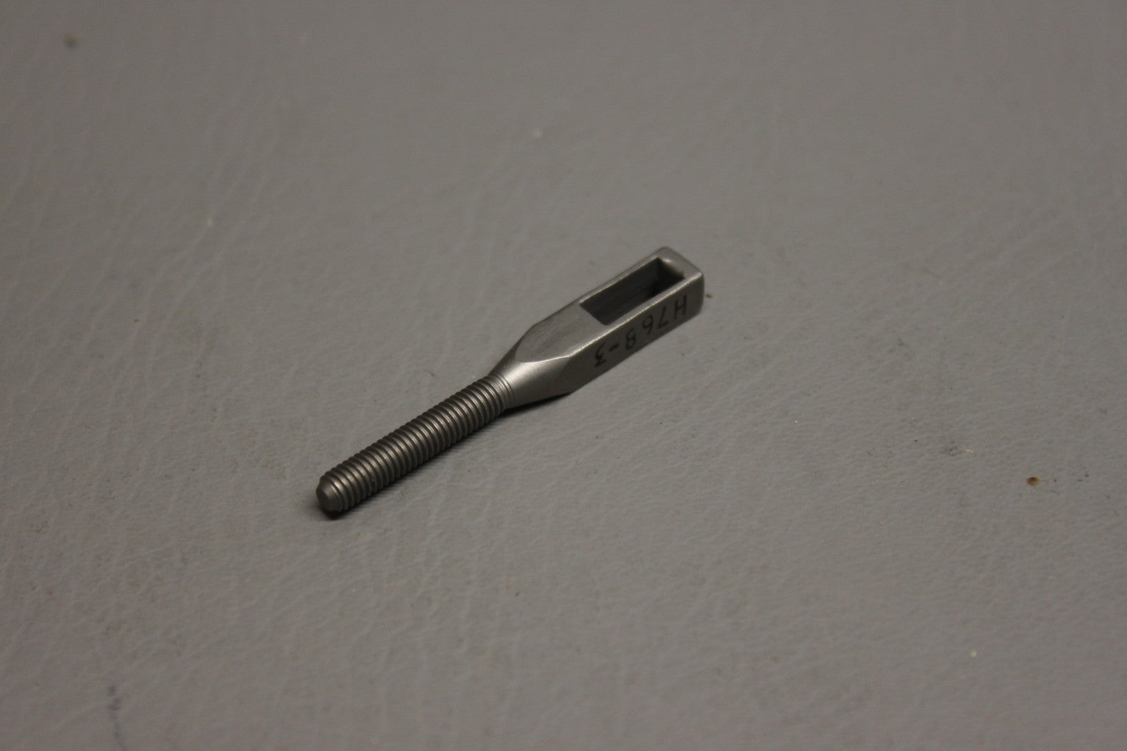 453-195 Piper Cowling Eye Bolt