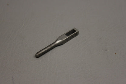 453-195 Piper Cowling Eye Bolt