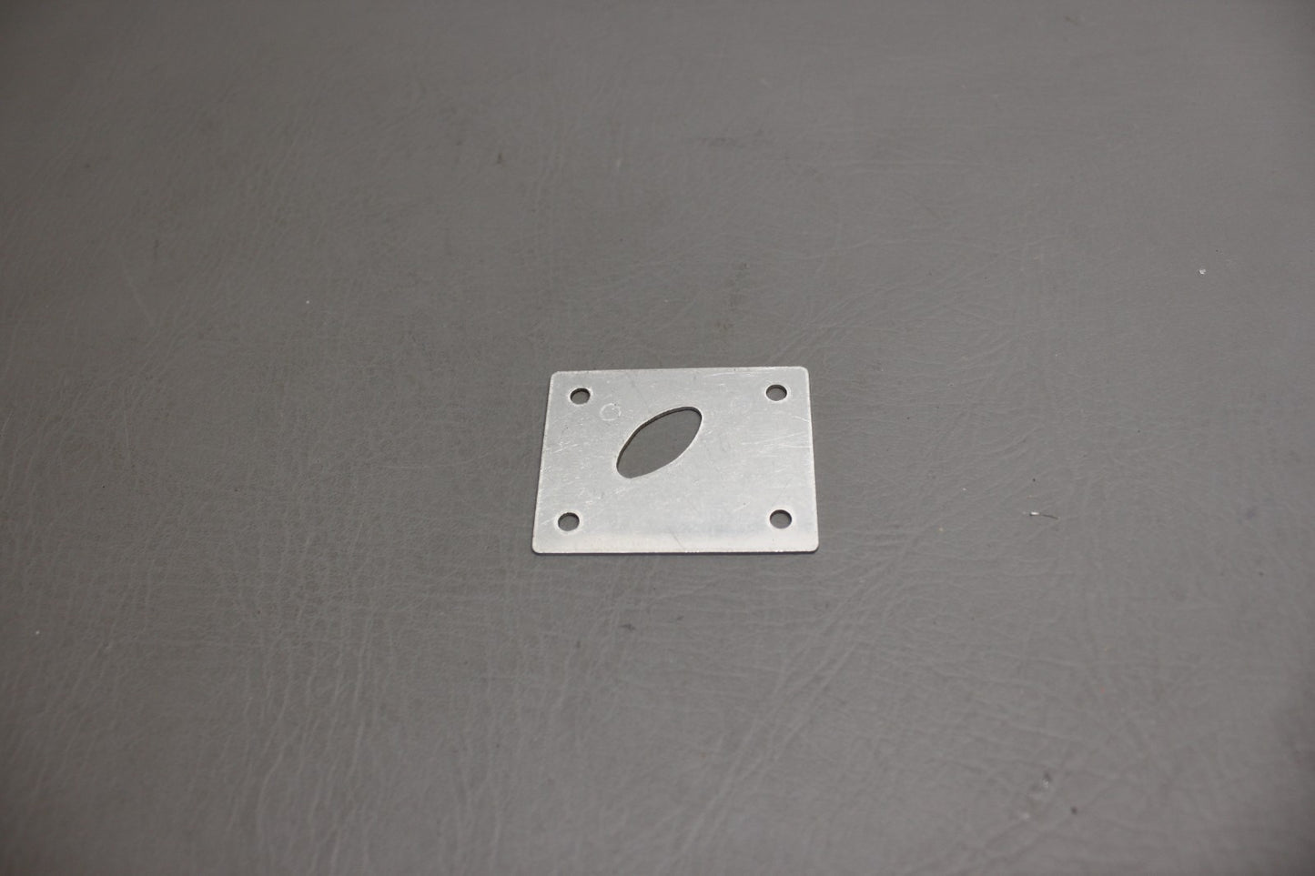 0700072-7 Cessna Plate