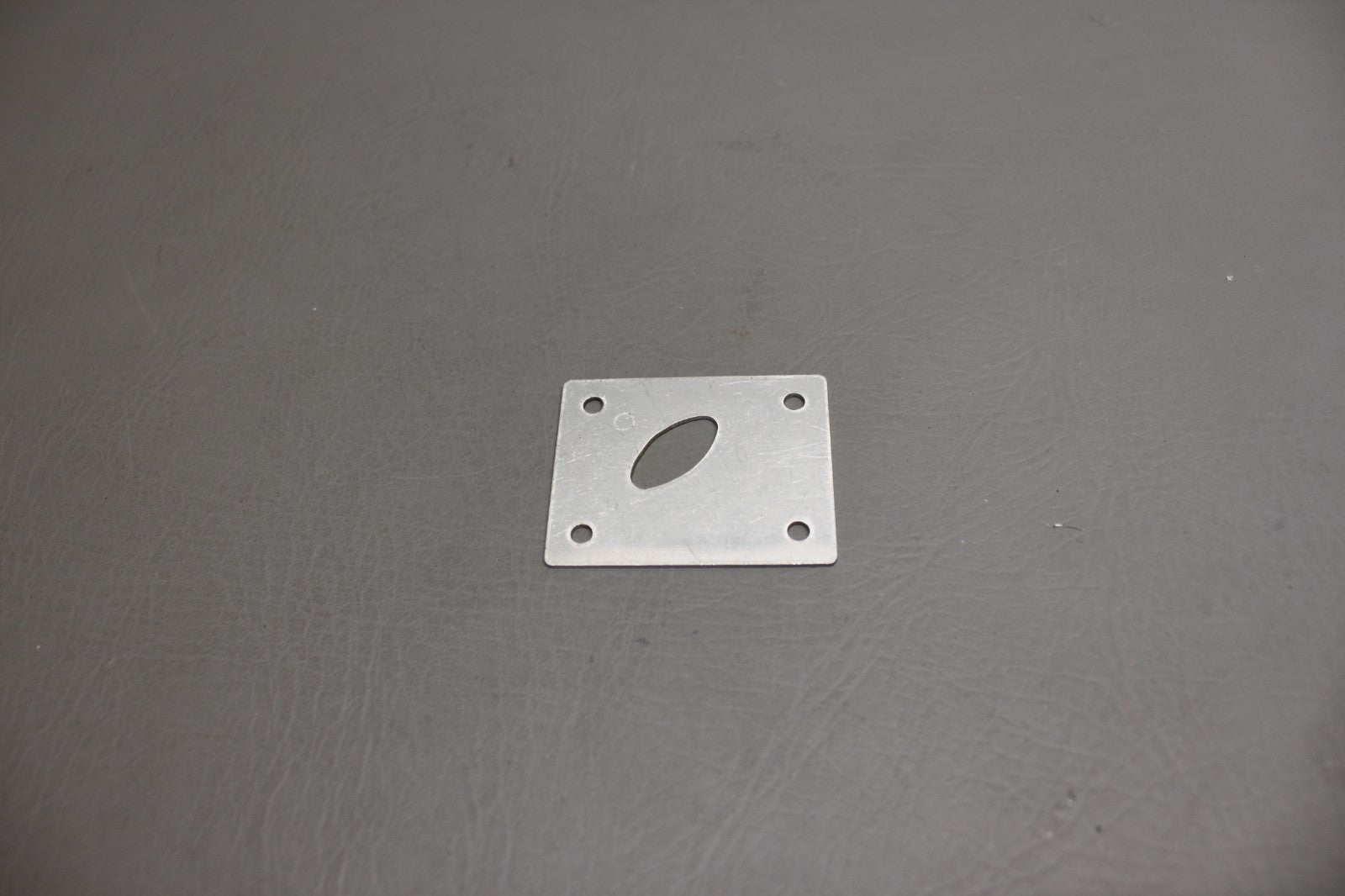 0700072-7 Cessna Plate