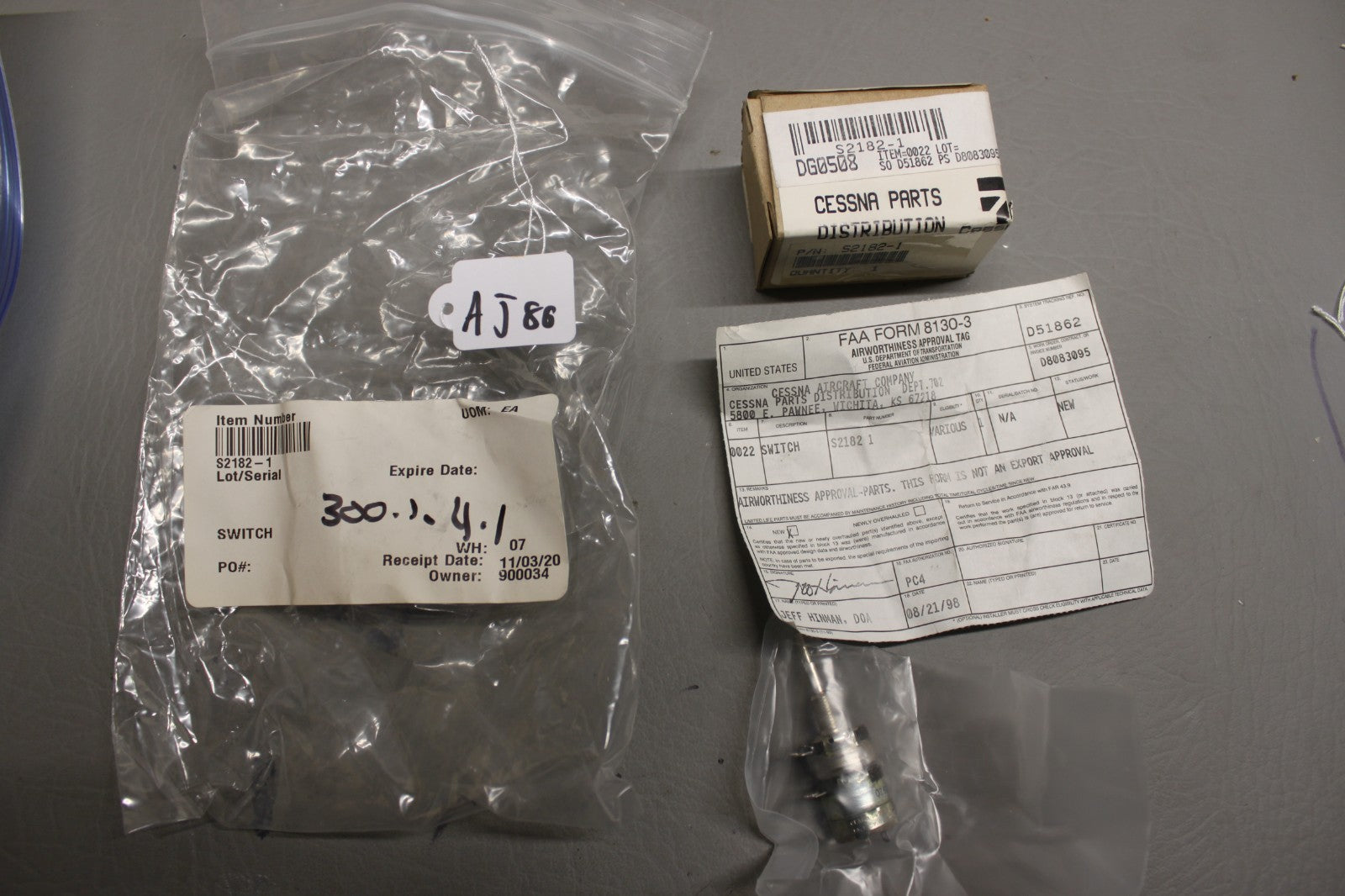 S2182-1 Cessna Switch