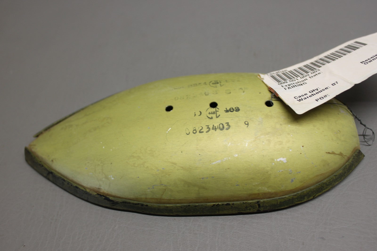 0823403-9 Cessna Tip Tank Shield Vent