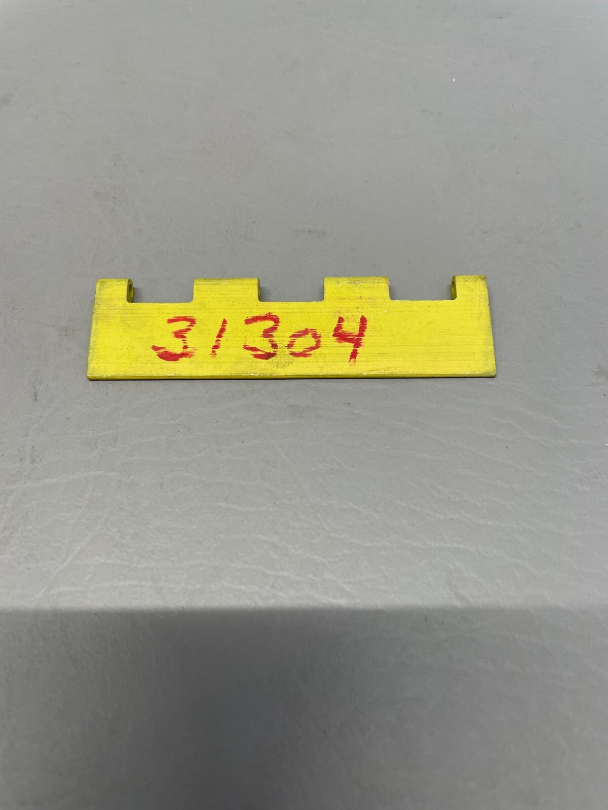 Aircraft Hinge Half P/N MS20001-4