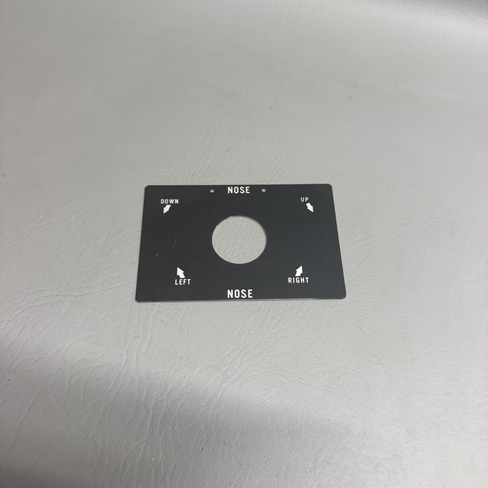 32647-000 Piper Nose Placard