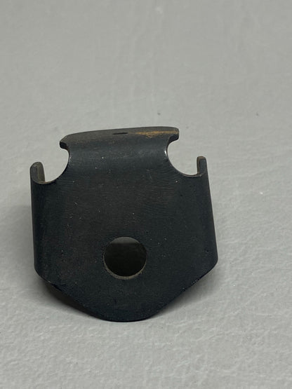 42231-000 Piper Bracket Assy