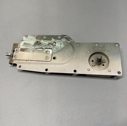 Cessna 180 / 180K Cabin Door Latch Assy RH P/N 1511205-17