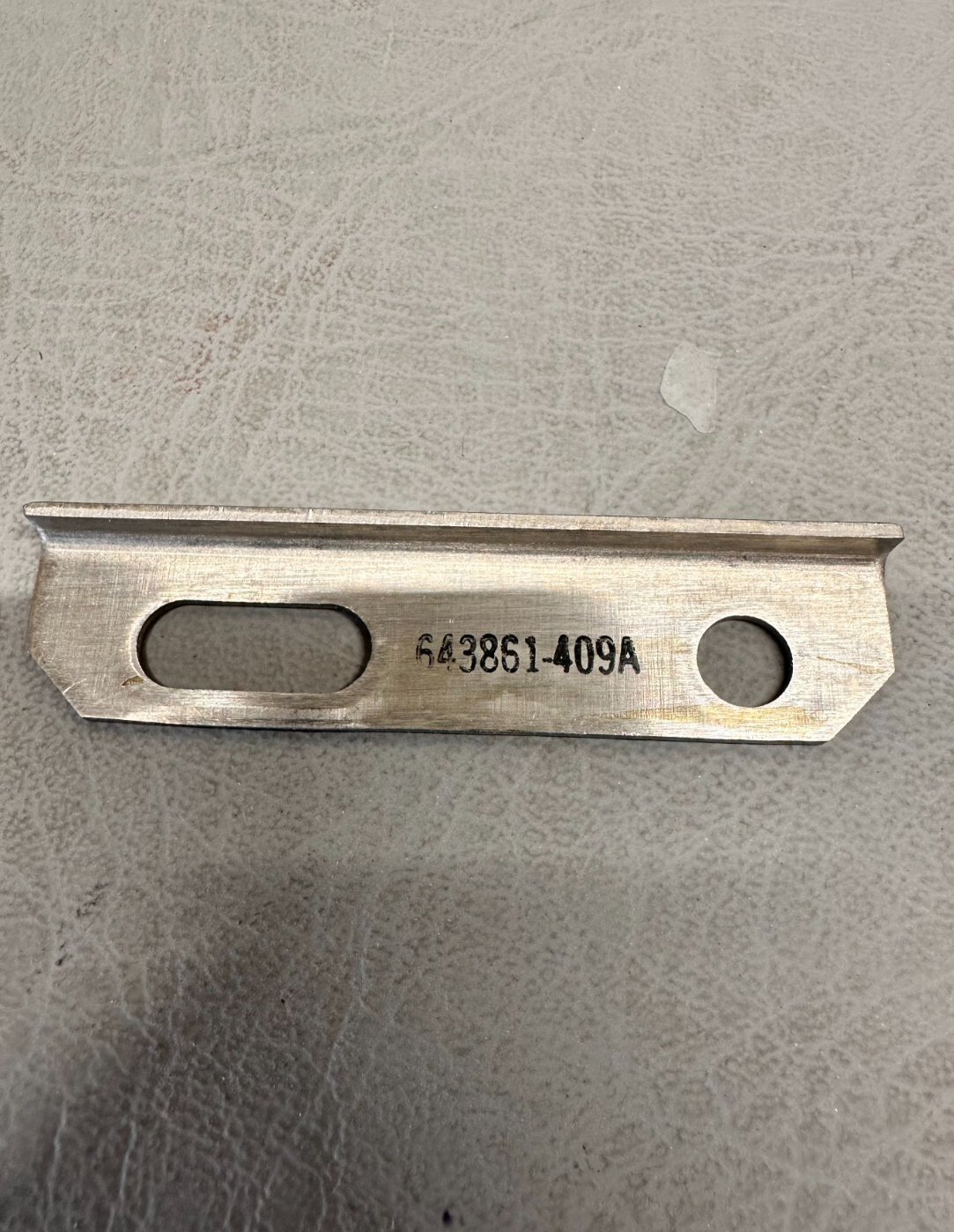 643861-409 Cessna Rod