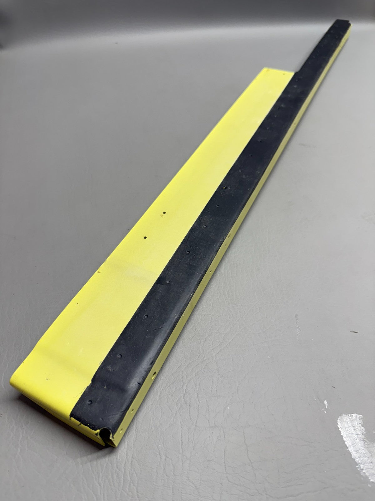 50-910275-329 Beechcraft King Air Cowling Aft Channel