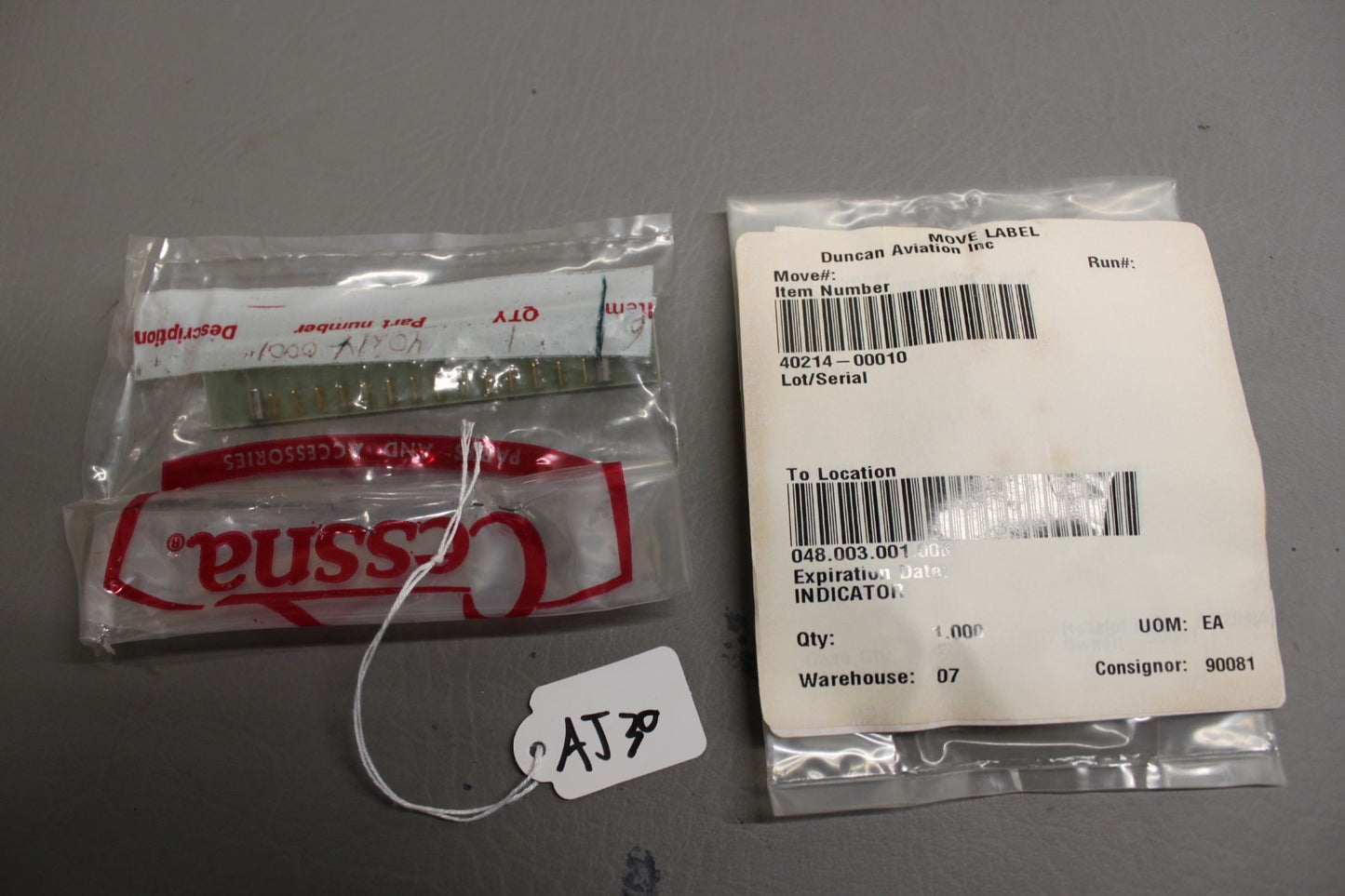 40214-00010 Cessna Indicator